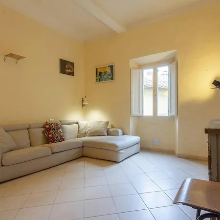 Amble Vintage Apartment