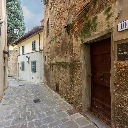 Amble Vintage Apartment Florence
