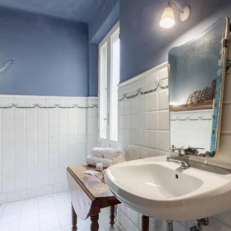 Amble Vintage Apartment Florence